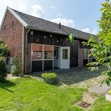 Luxury tent Safari Tent 1 Op Wellness En Stoltenborg